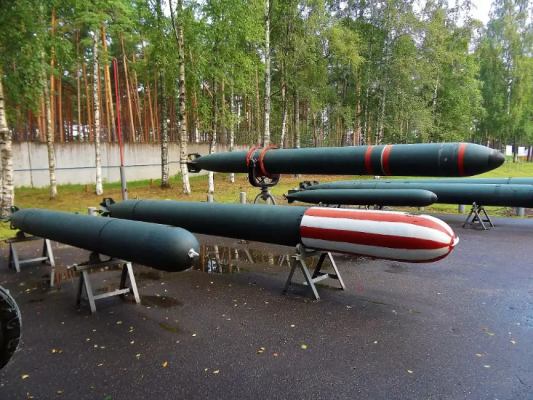 Большая Ижора. Экспозиция морского корабельного оружия