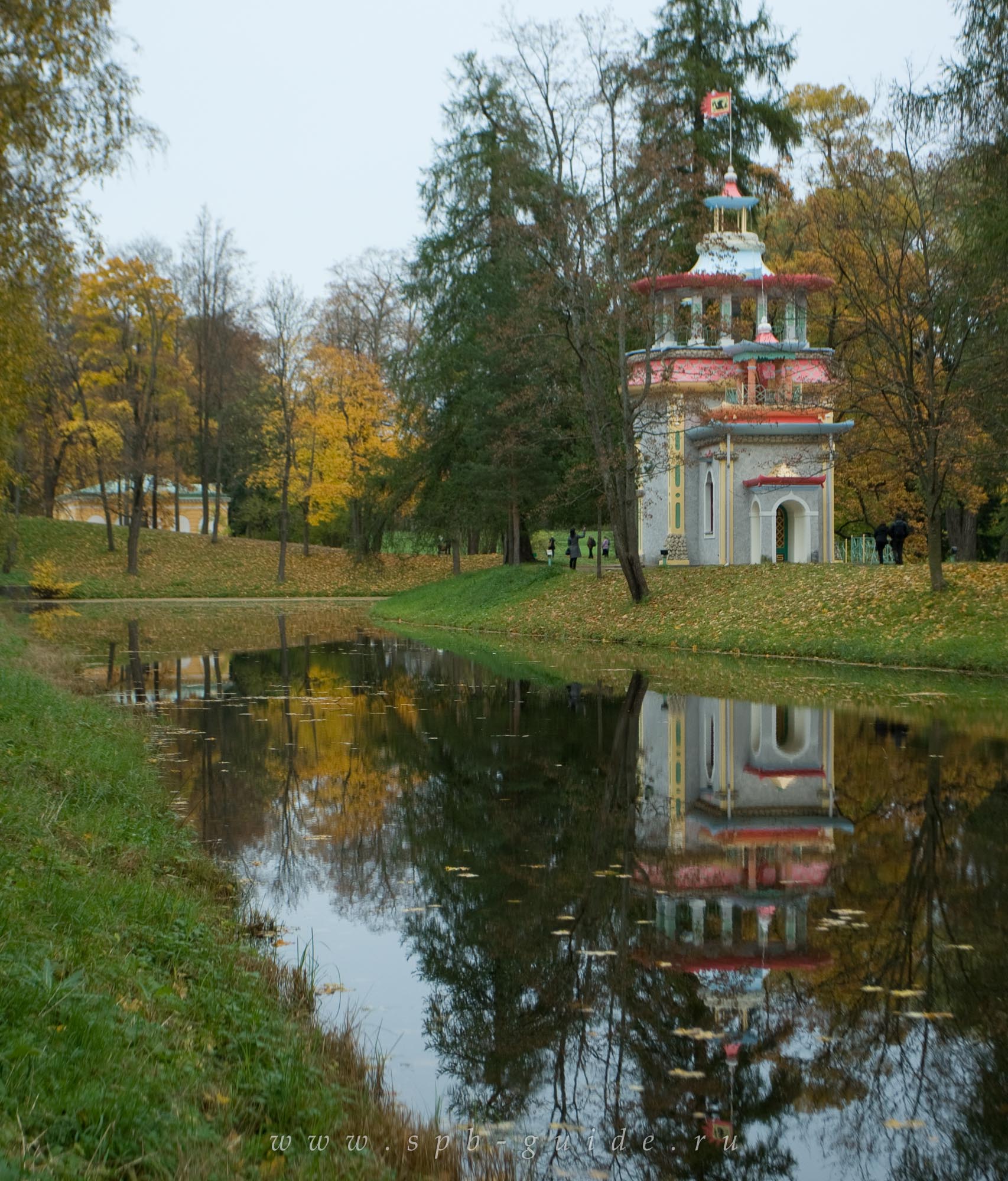 Скрипучая или Китайская беседка, Пушкин
