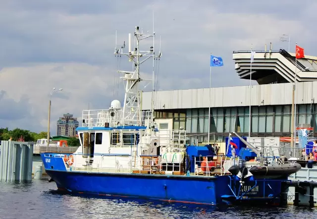 Морской испытательный комплекс на базе катера проекта Р-2030 «Буран»