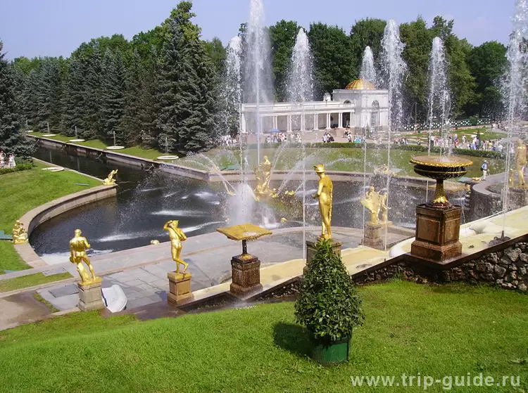 Петергоф, фонтаны Большого каскада