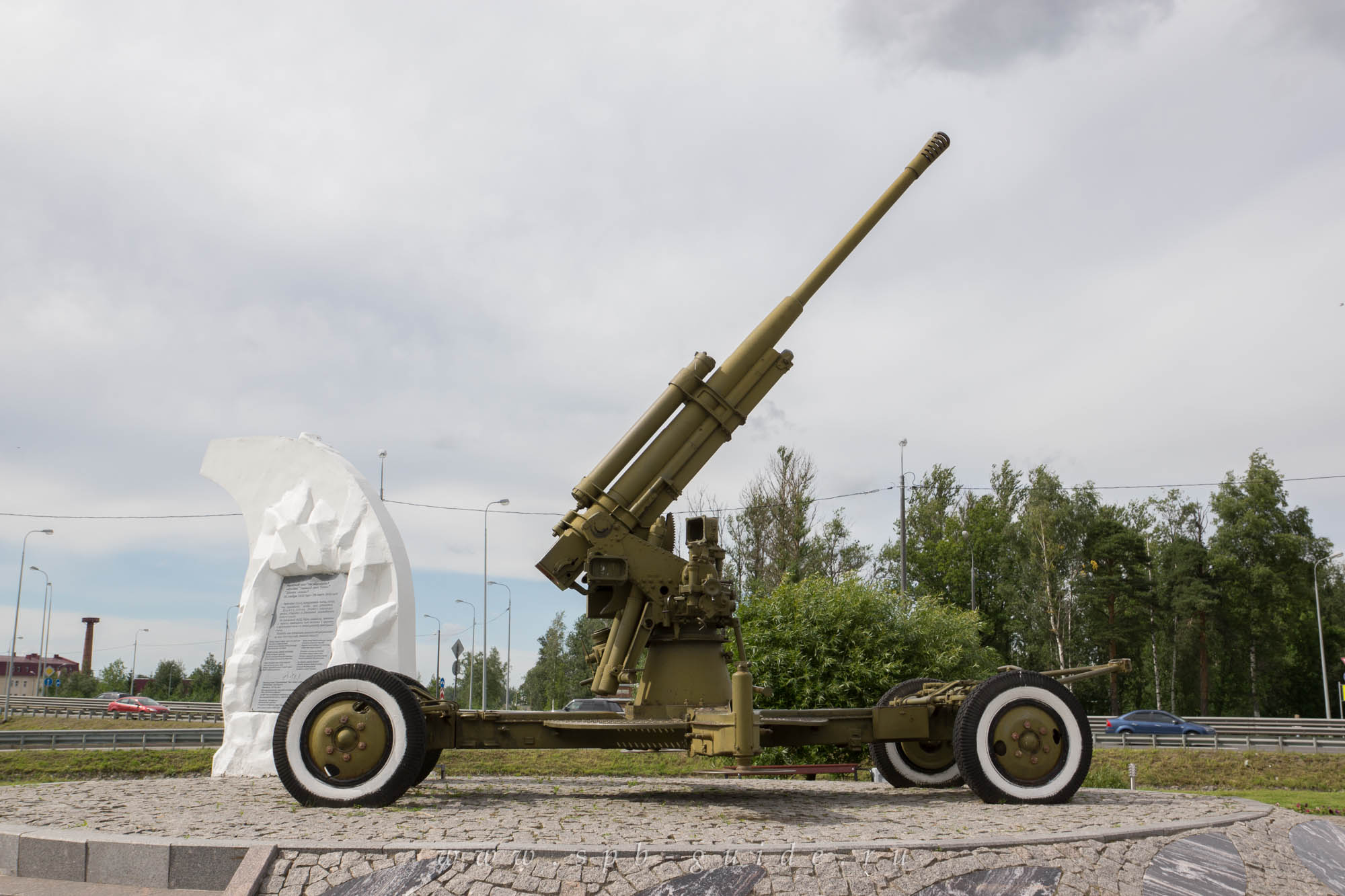 Мемориальный комплекс «Дорога жизни – первый километр»