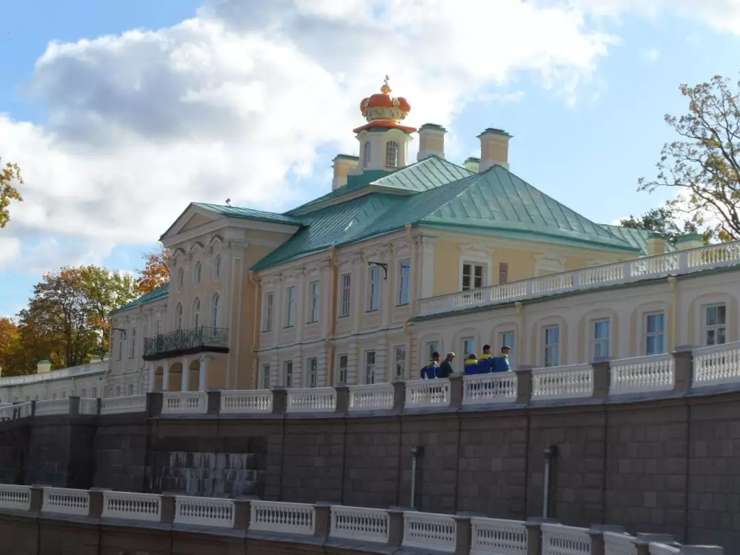 Большой (Меншиковский) дворец