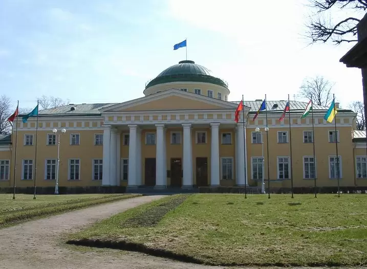Таврический дворец