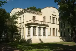 Дом Бехтерева на Каменном острове в Санкт-Петербурге Дом Бехтерева на Каменном острове в Санкт-Петербурге