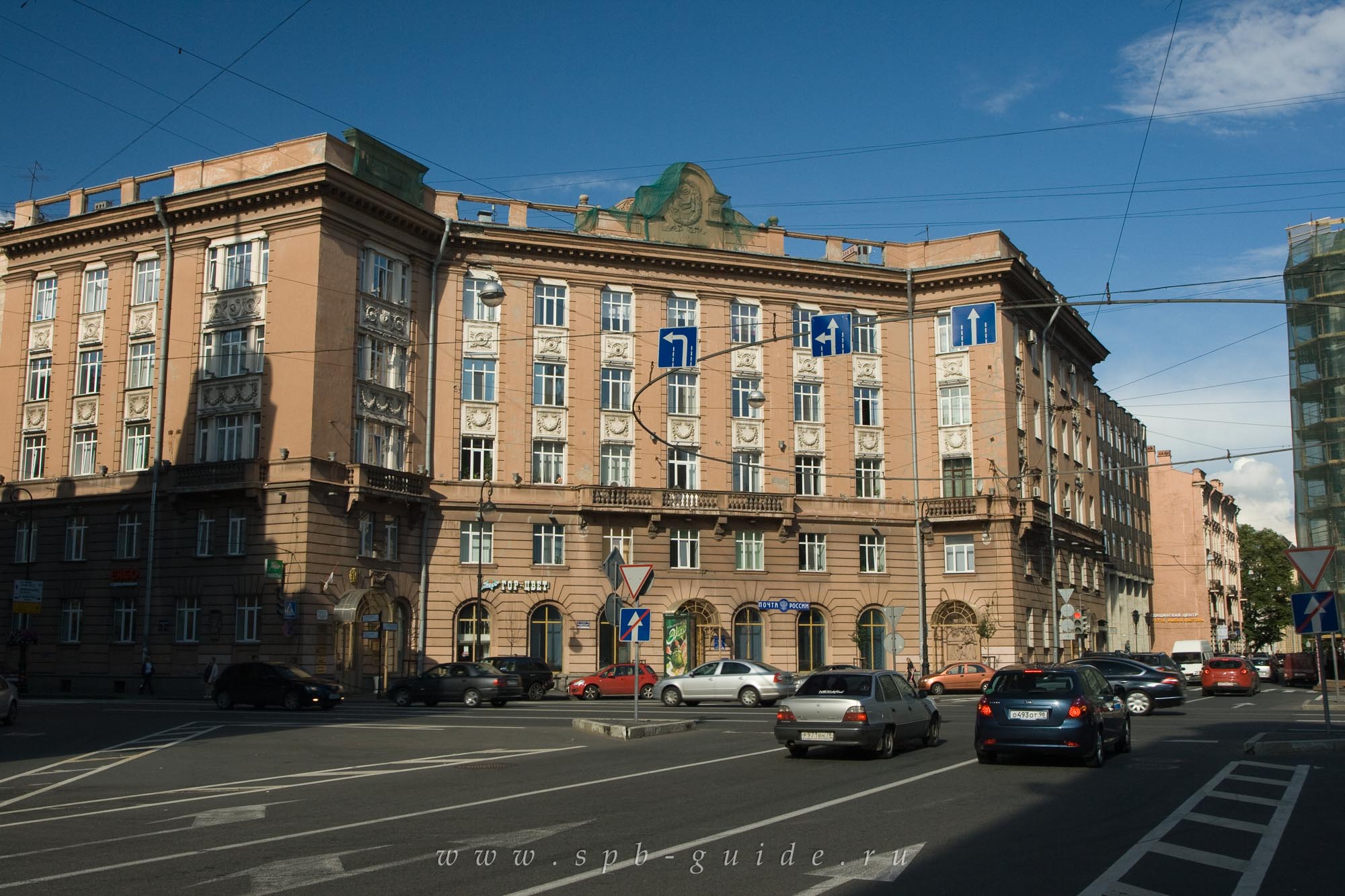 Каменноостровский проспект 15 в Санкт-Петербурге