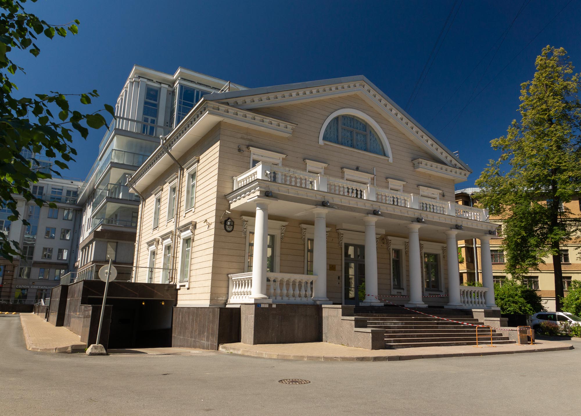 Дача Воронихина в Санкт-Петербурге