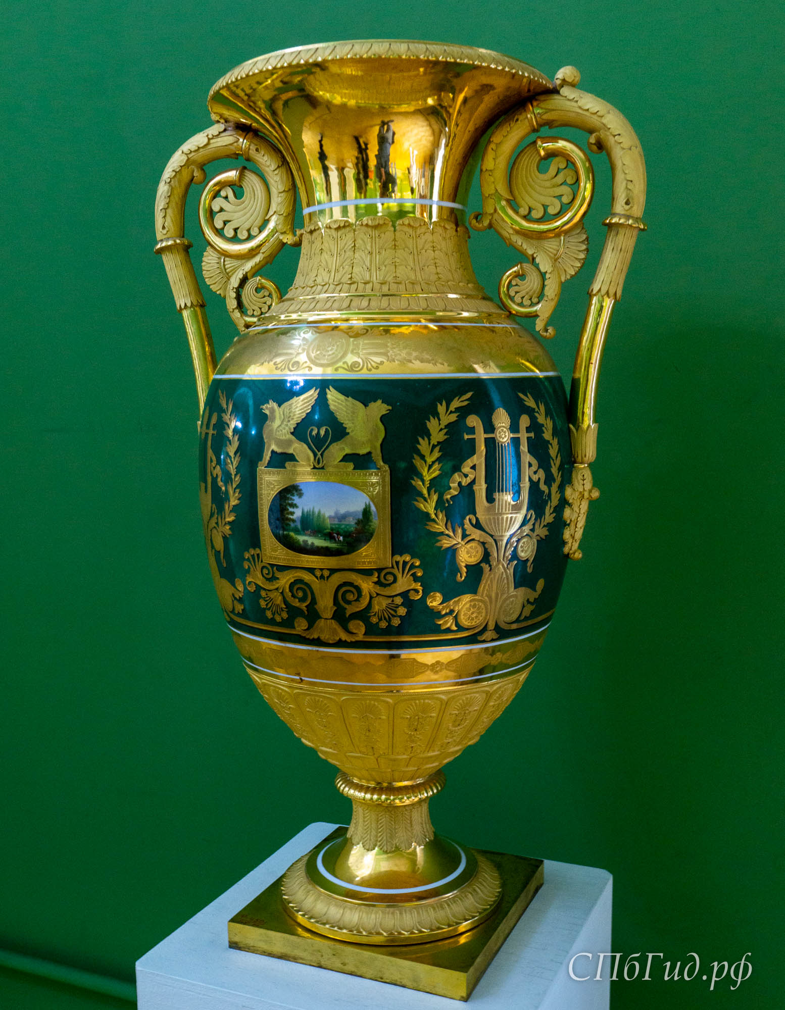 Ваза, Императорский фарфоровый завод, 1828 г.
