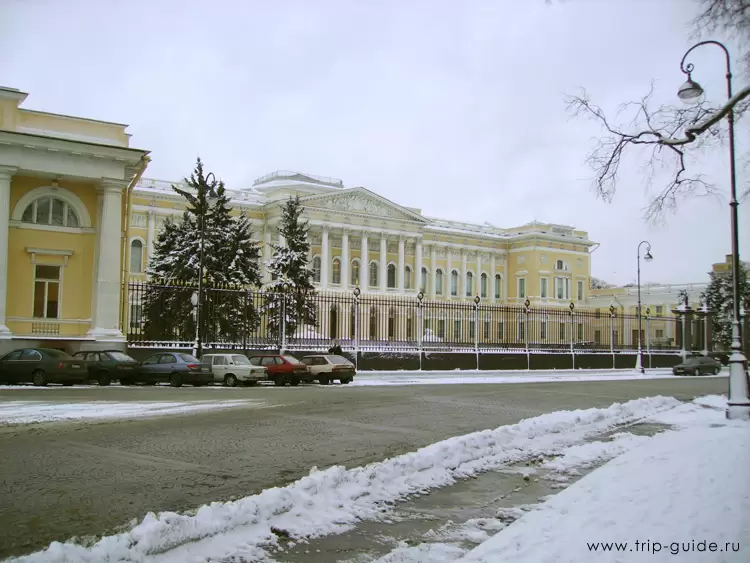 Михайловский дворец зимой