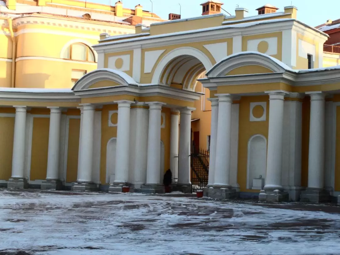 Ворота внутреннего двора