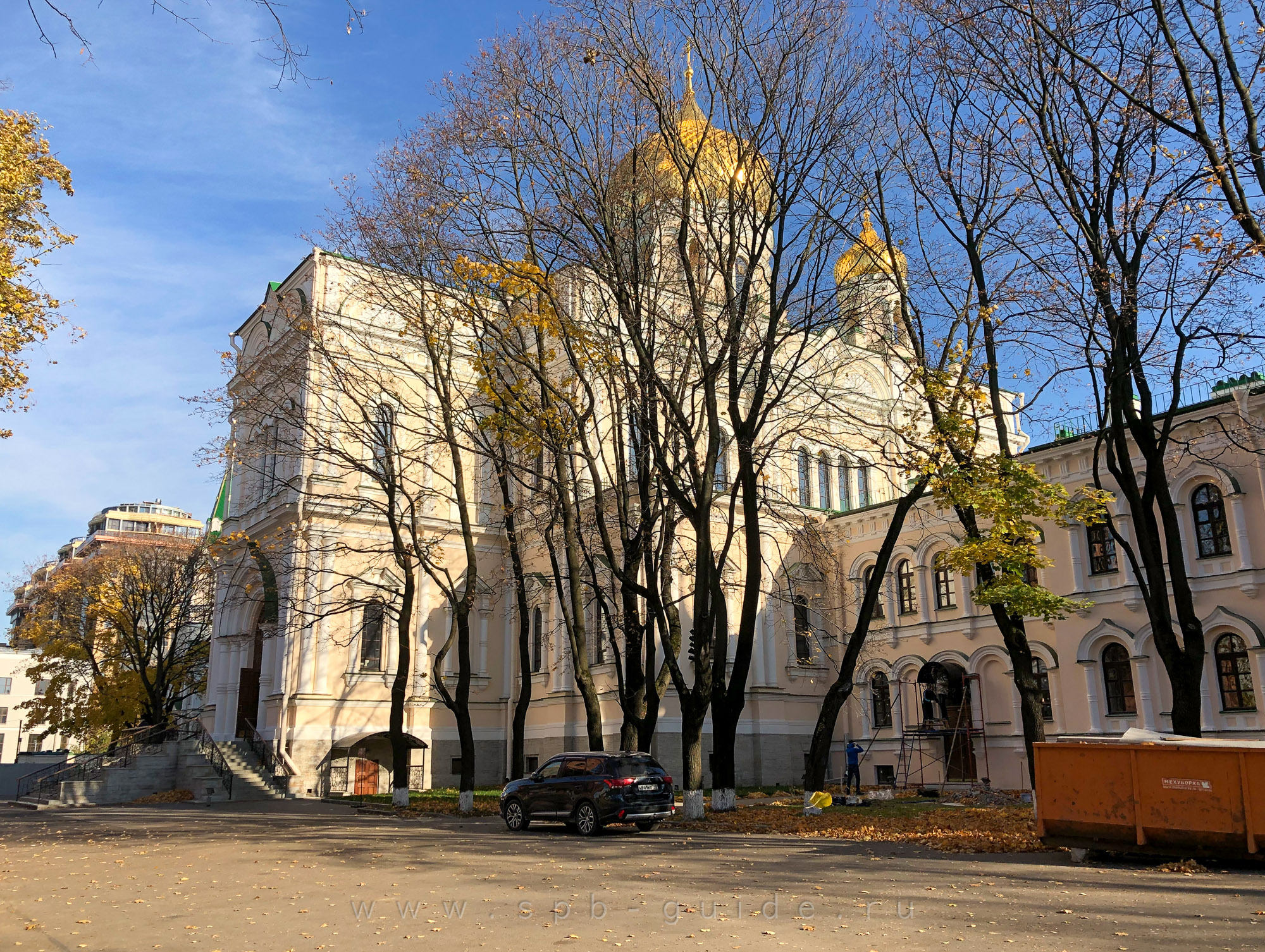 Новодевичий монастырь в Санкт-Петербурге, собор Воскресения Христова