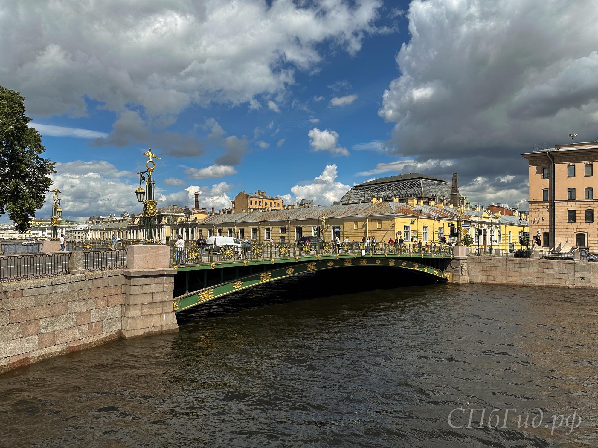Пантелеймоновский мост в Санкт-Петербурге