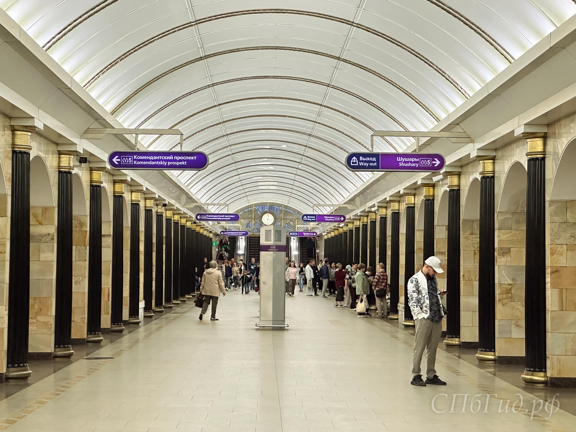 Станция «Адмиралтейская» метро Санкт-Петербурга