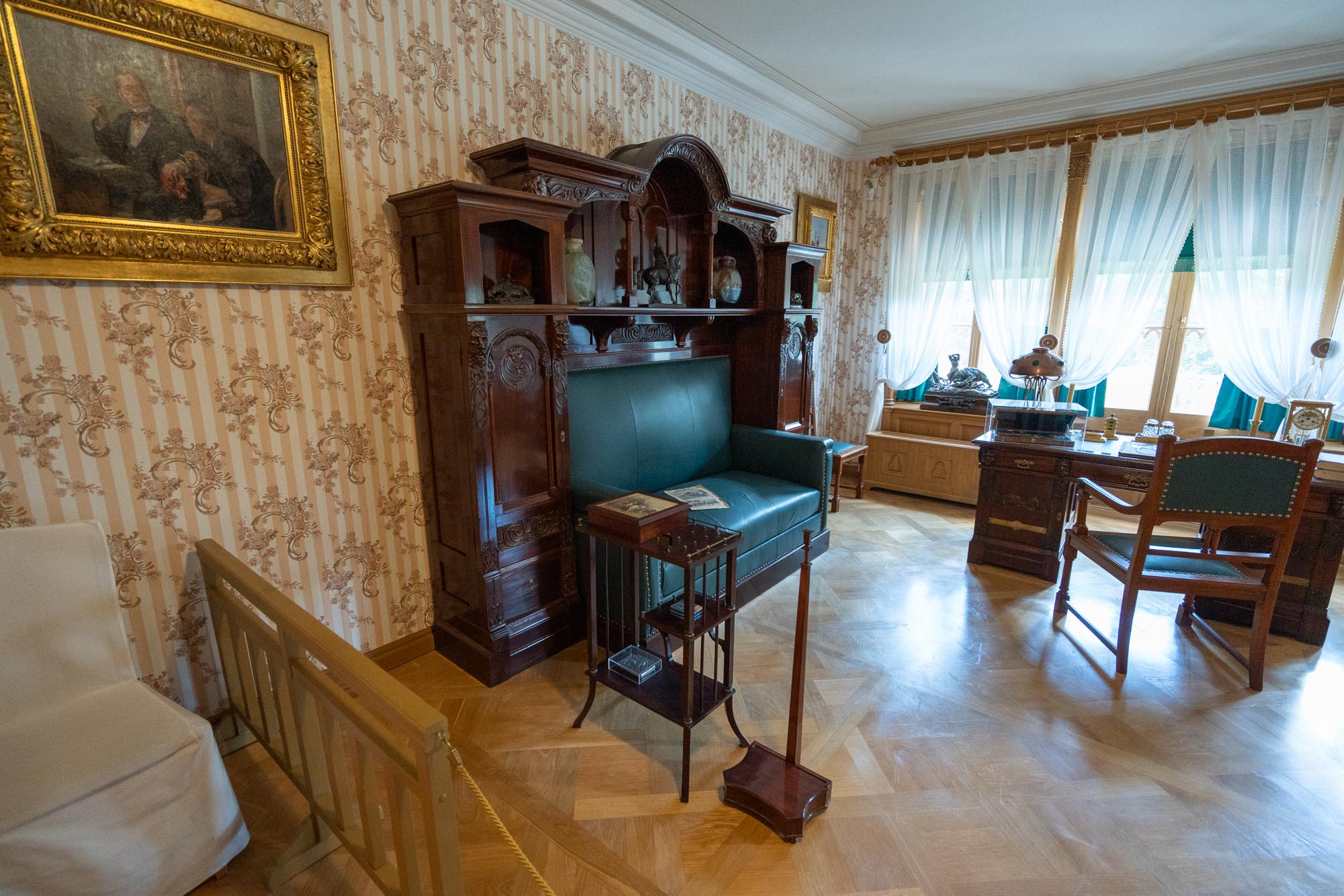 Фермерский дворец в Петергофе