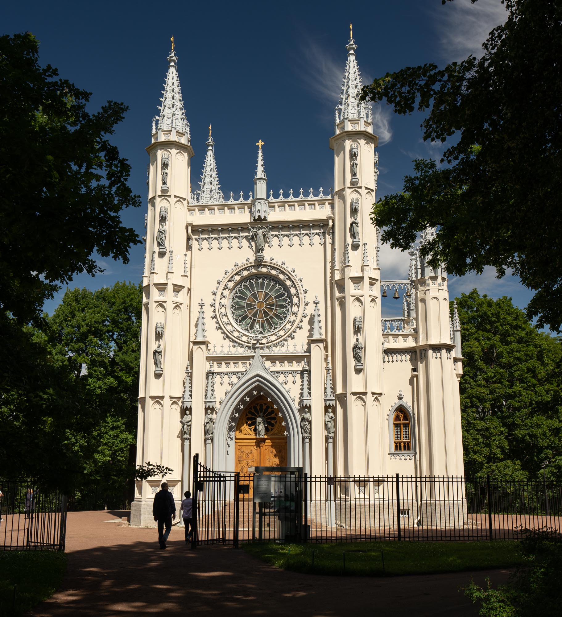 Готическая капелла, Петергоф