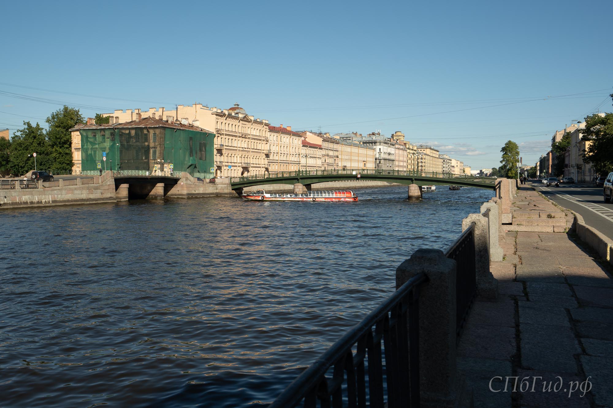 Красноармейский мост в Санкт-Петербурге