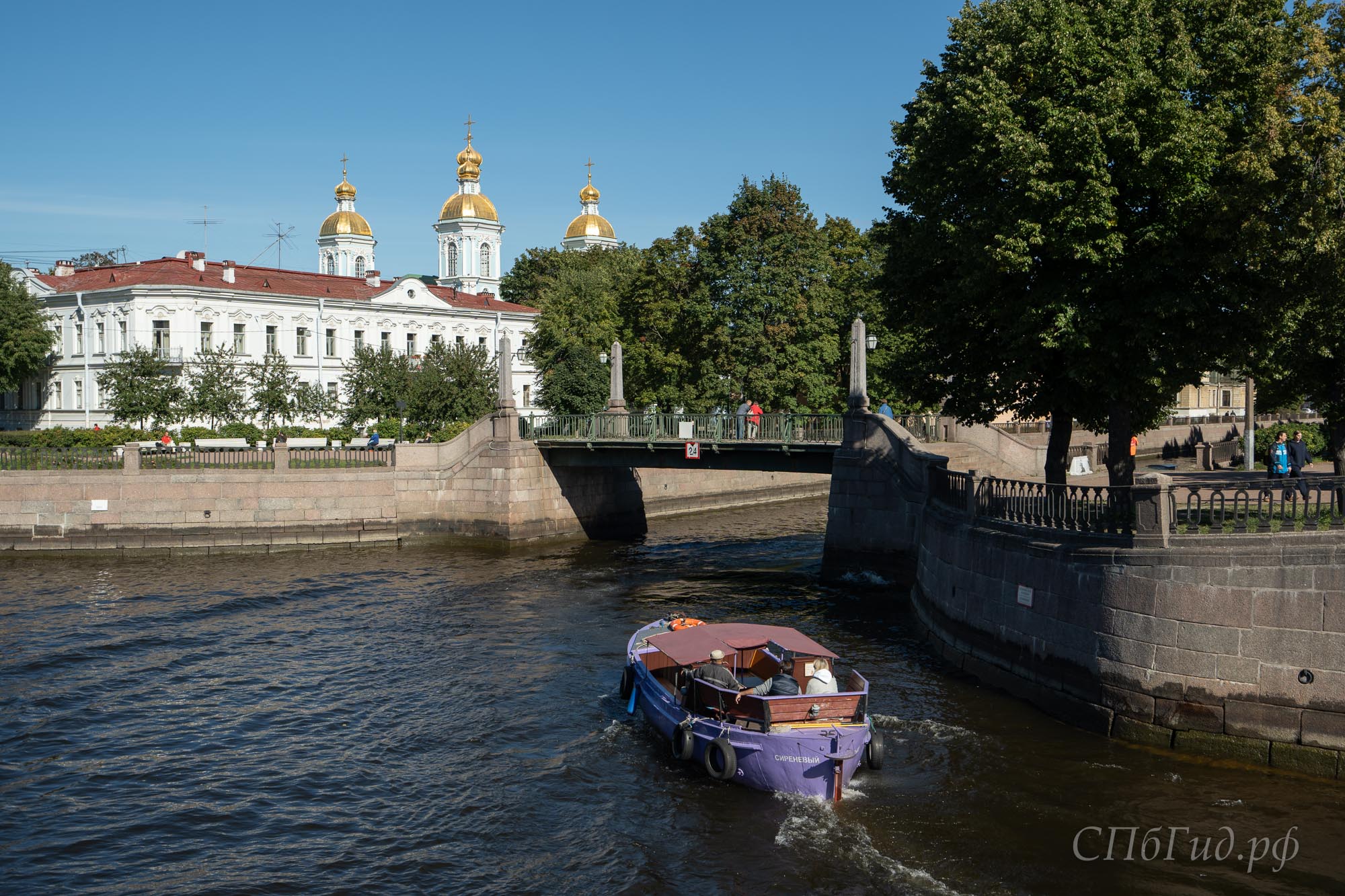 Семь мостов в Санкт-Петербурге