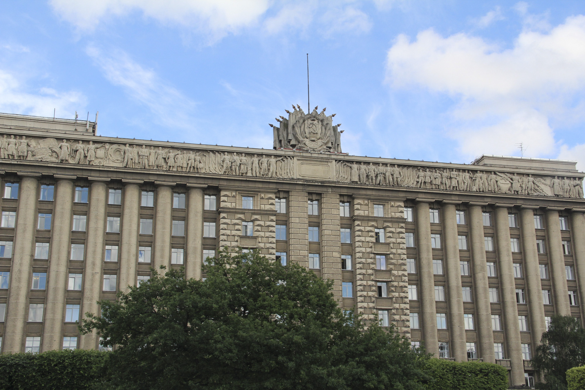 Дом Советов на Московской площади