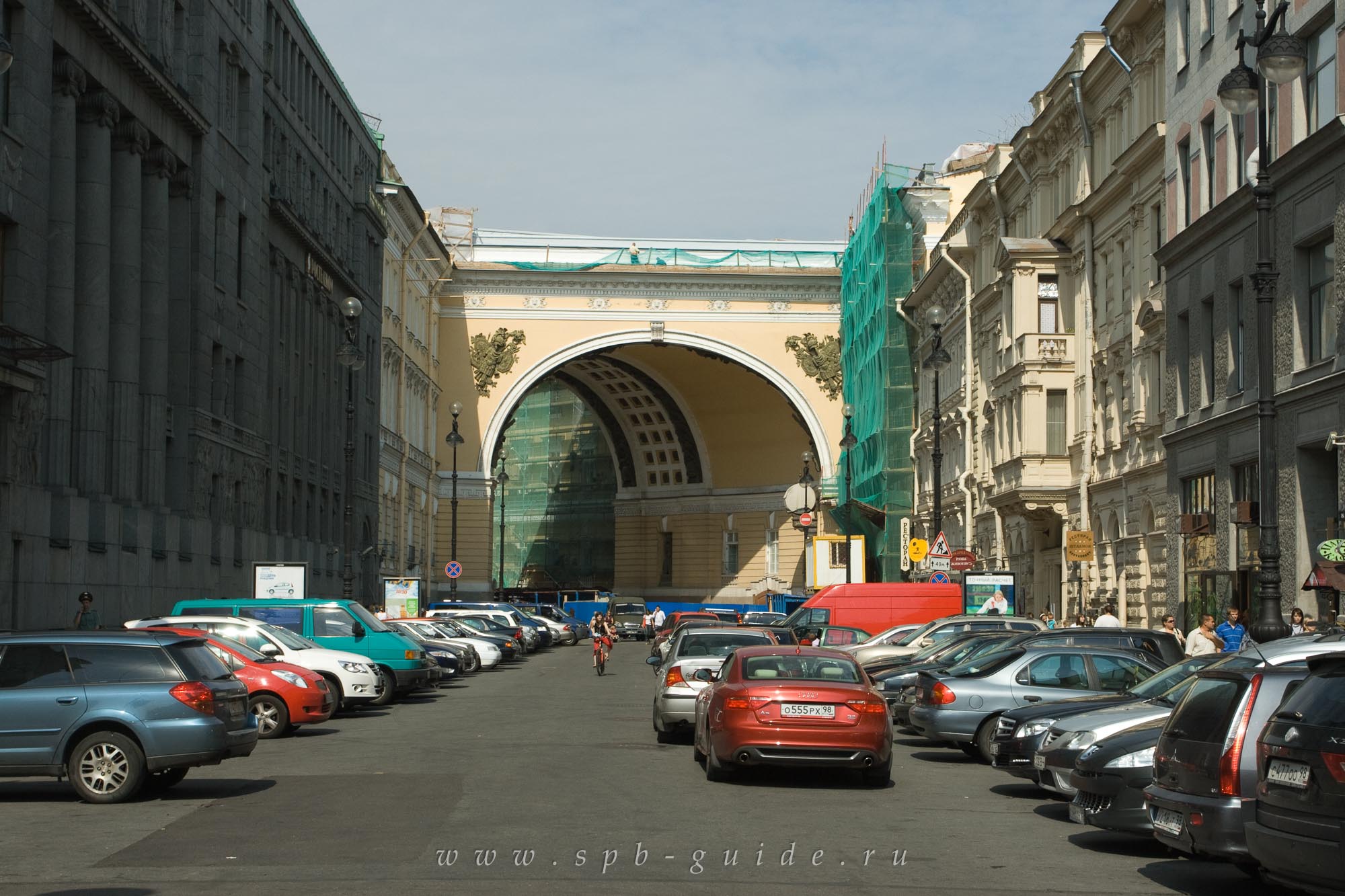 Вид на Арку Главного штаба