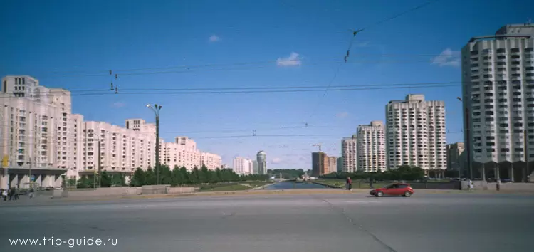 Санкт-Петербург, Васильевский остров, Река Смоленка