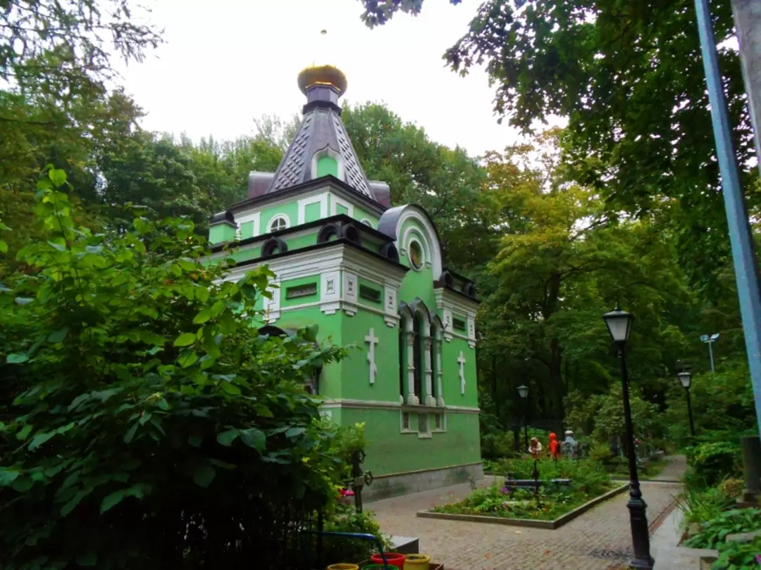 Смоленское православное кладбище