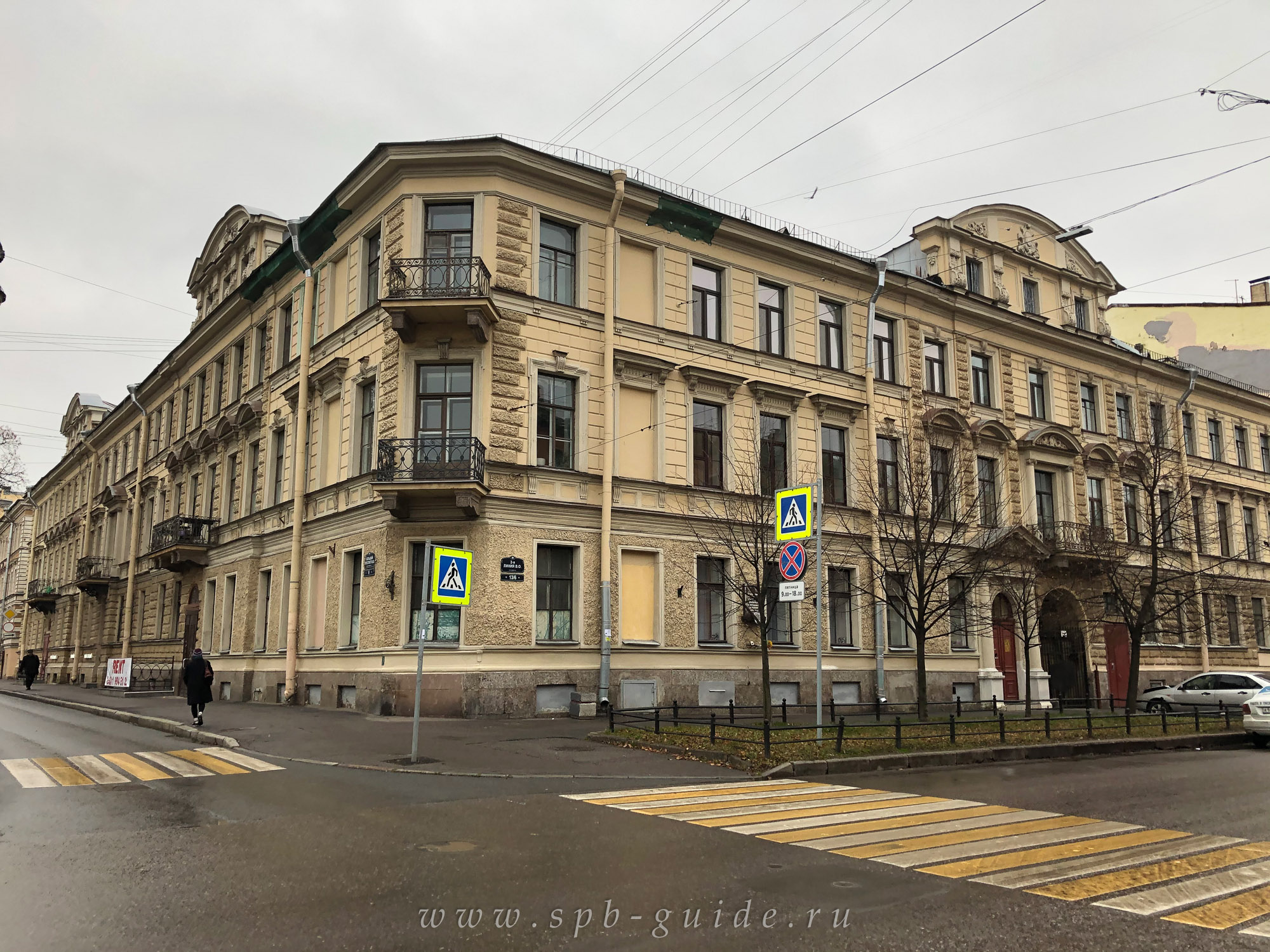 Дом Тани Савичевой в Петербурге