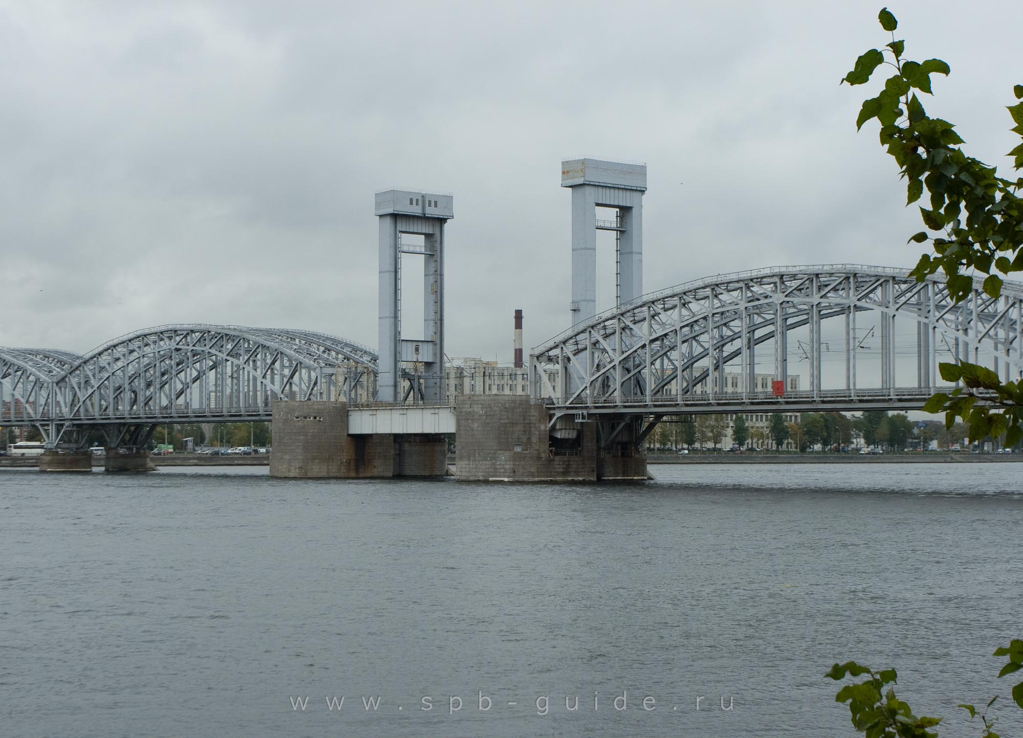 Финляндский железнодорожный мост
