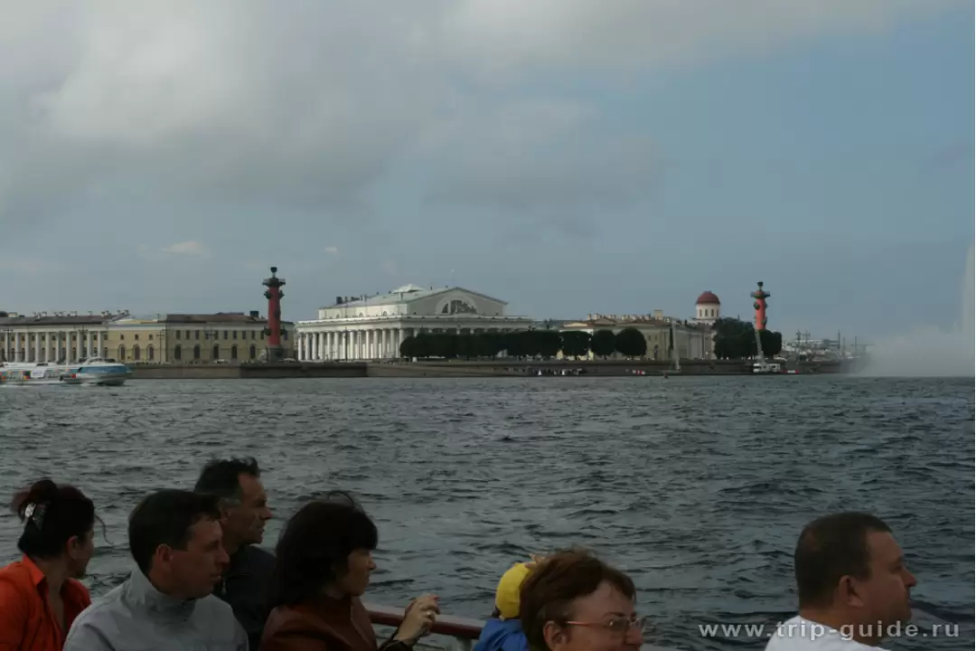 На кораблике по Неве