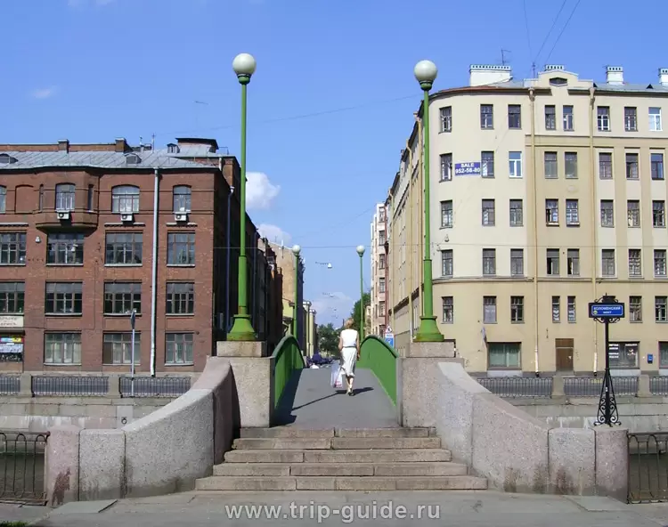 Коломенский мост в Санкт-Петербурге