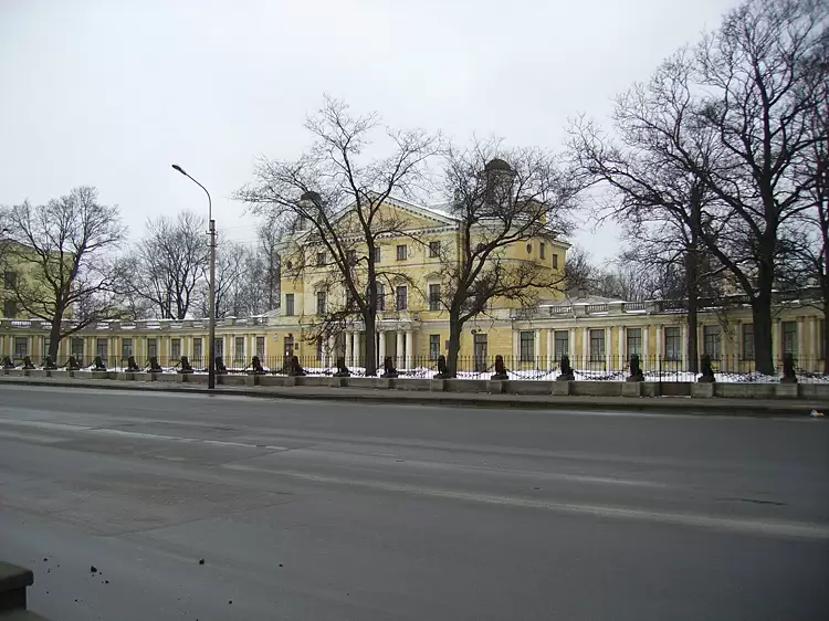 Дача Безбородко