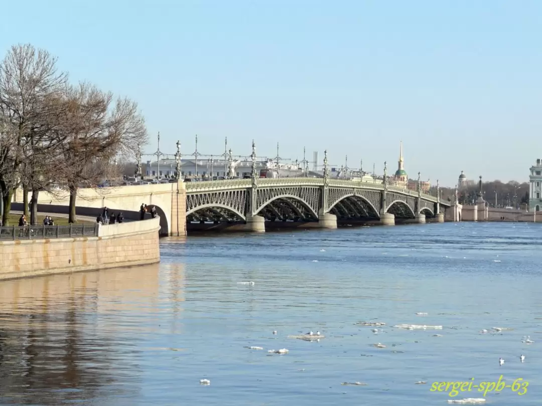 Троицкий мост