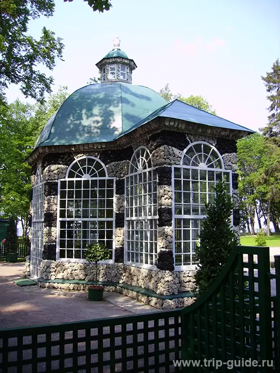 Петергоф, Вольер, фото