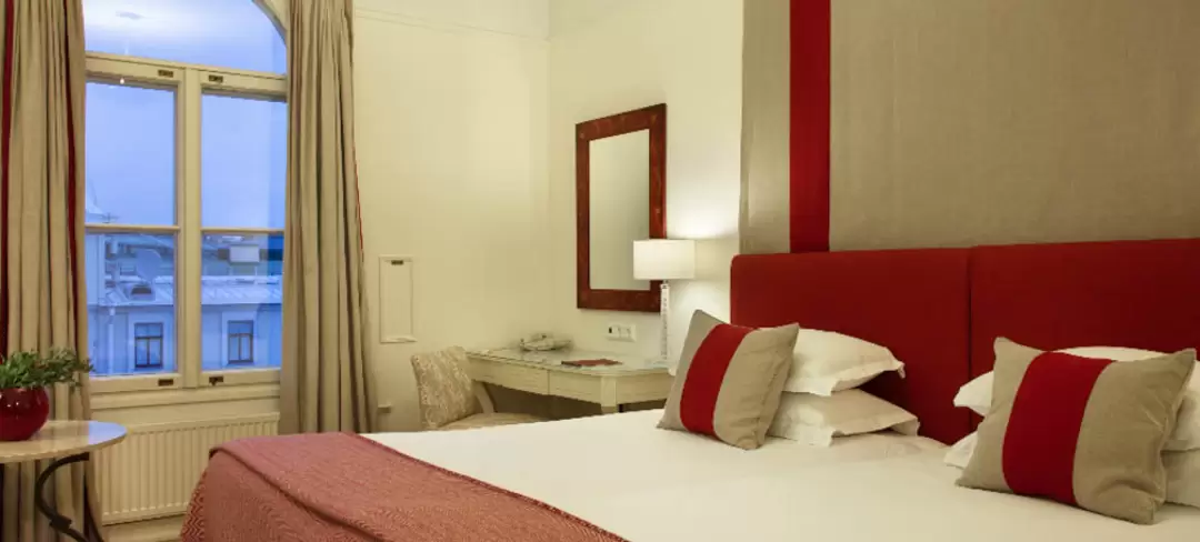 Представительский номер (Executive Room) в гостинице «Англетер»