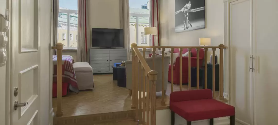 Номер Студия (Studio Room) в гостинице «Англетер»