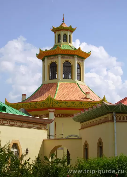 Китайская деревня в Александровском парке