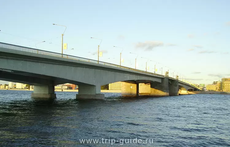 Мост Александра Невского
