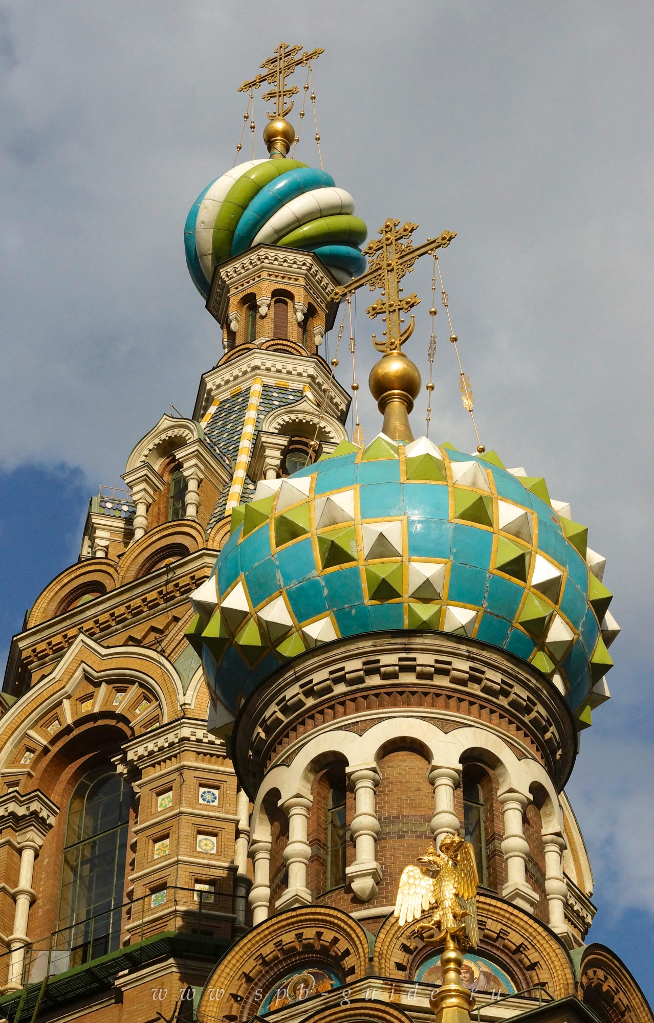 Главы храма Спас-на-Крови