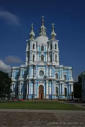 Смольный собор в Санкт-Петербурге Смольный собор в Санкт-Петербурге