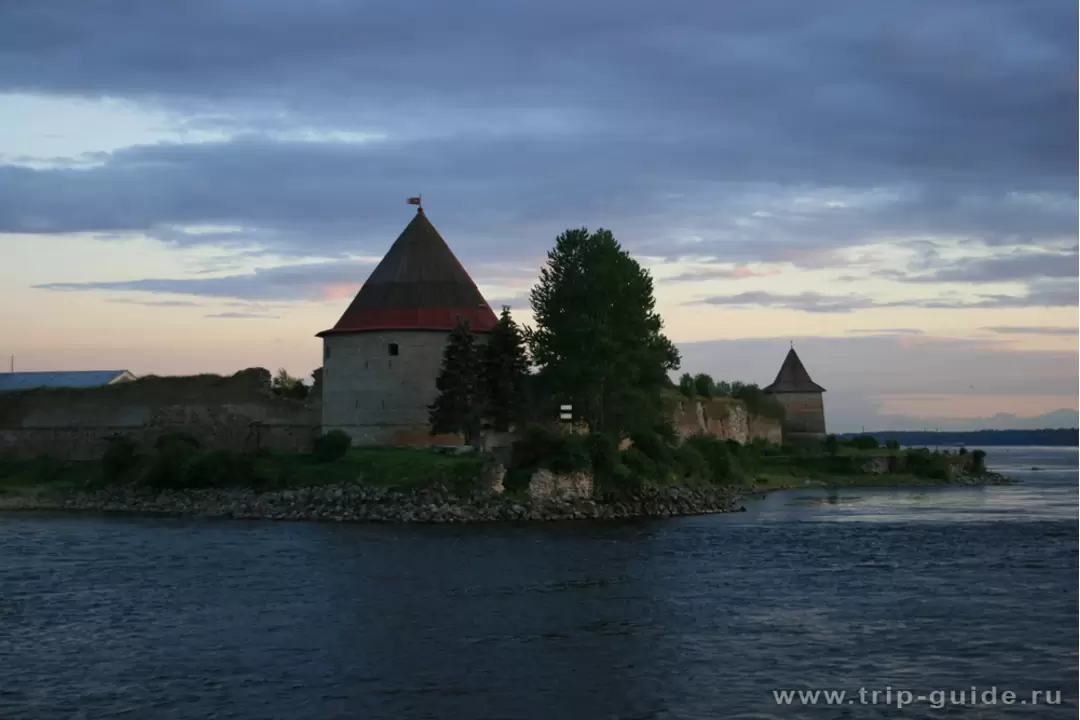 Крепость Орешек, Королевская башня