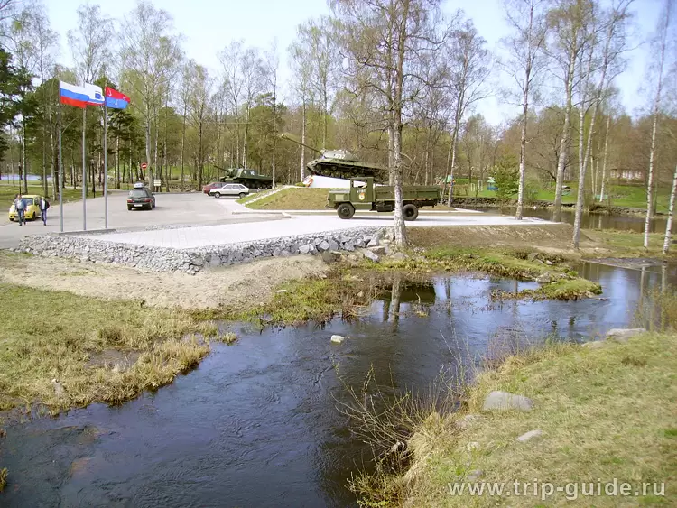 Танк у крепости Корела
