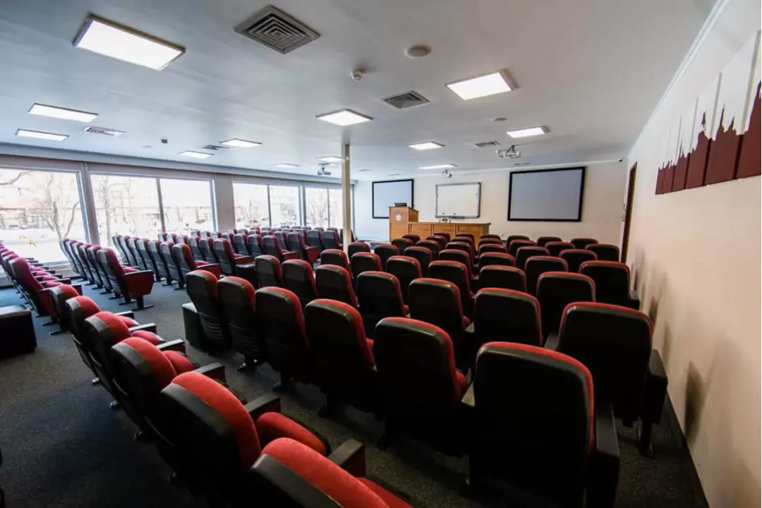 Конференц зал в гостинице «Спутник»