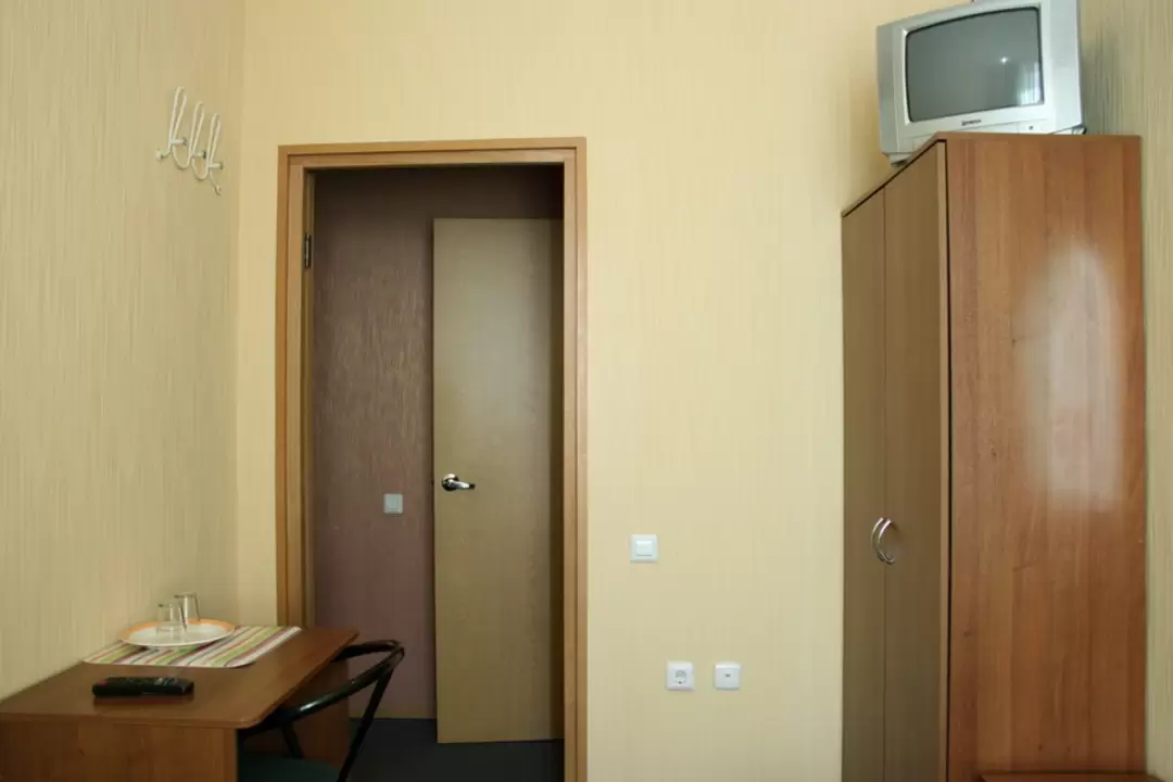 Отель Большой 32
