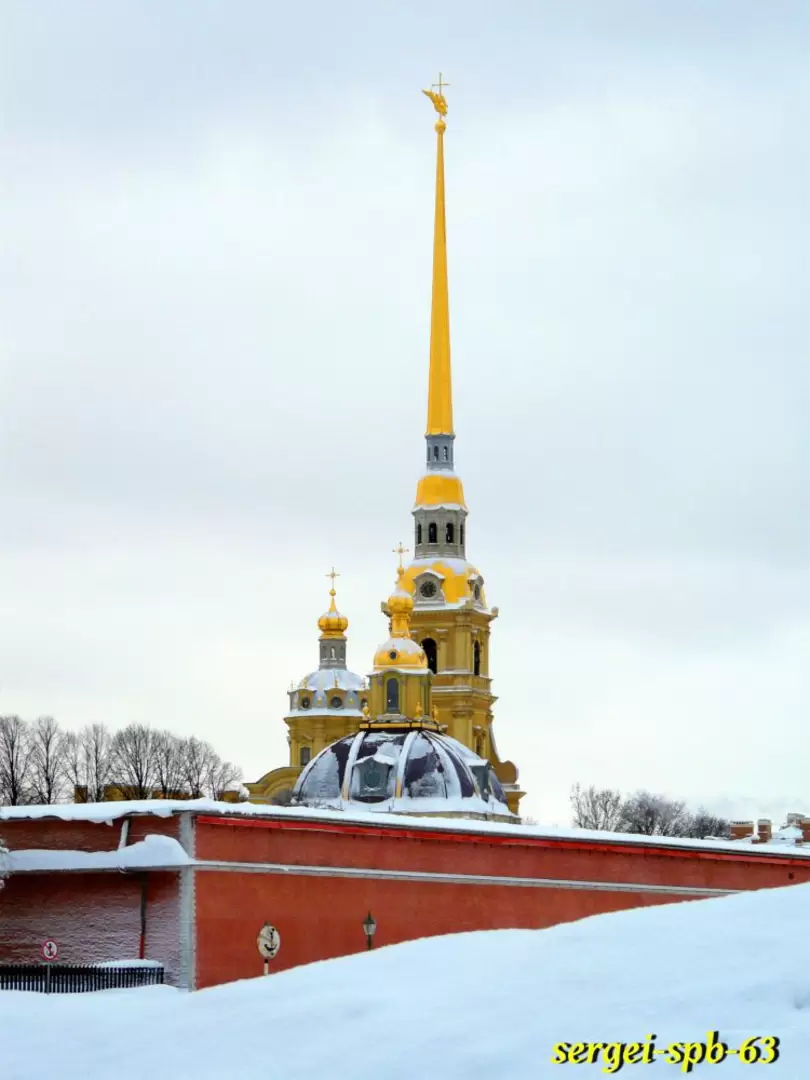 Шпиль Петропавловского собора