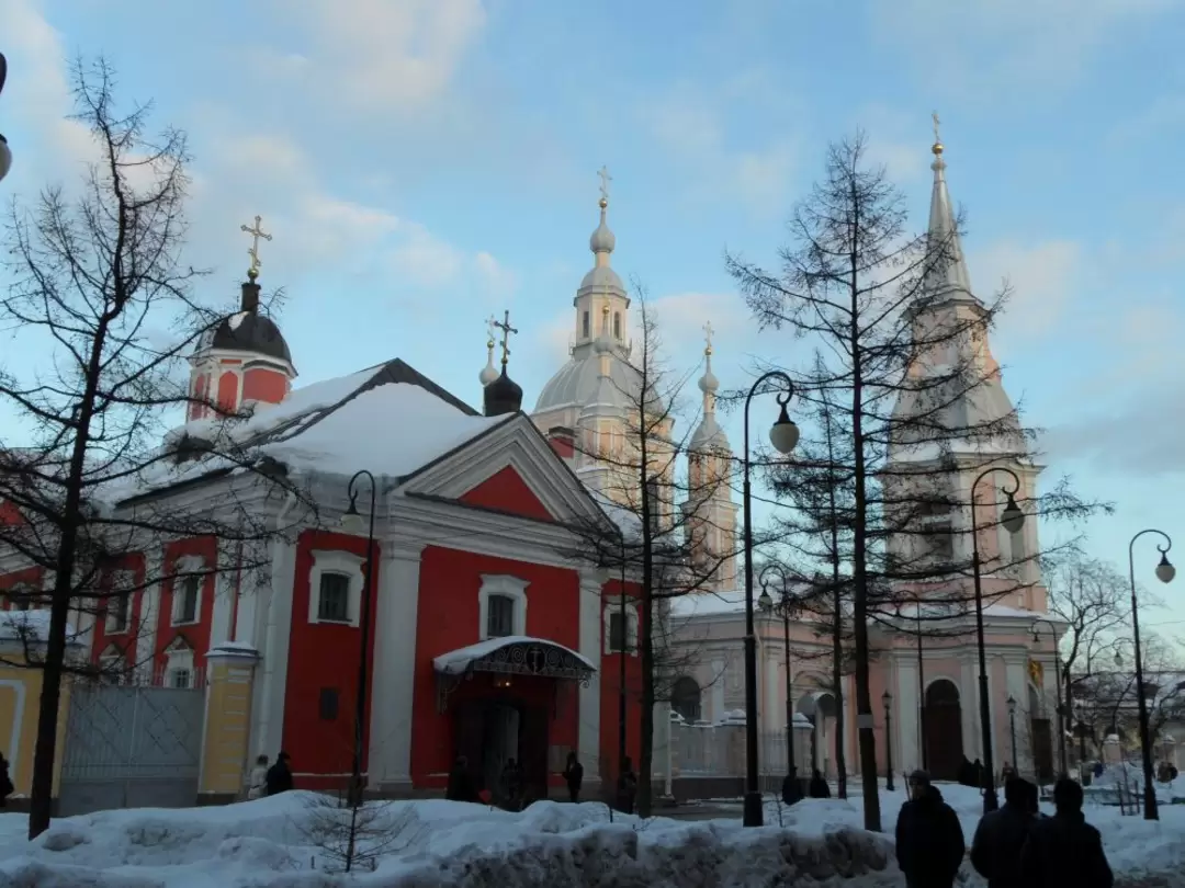 Церковь трех Святителей вселенских