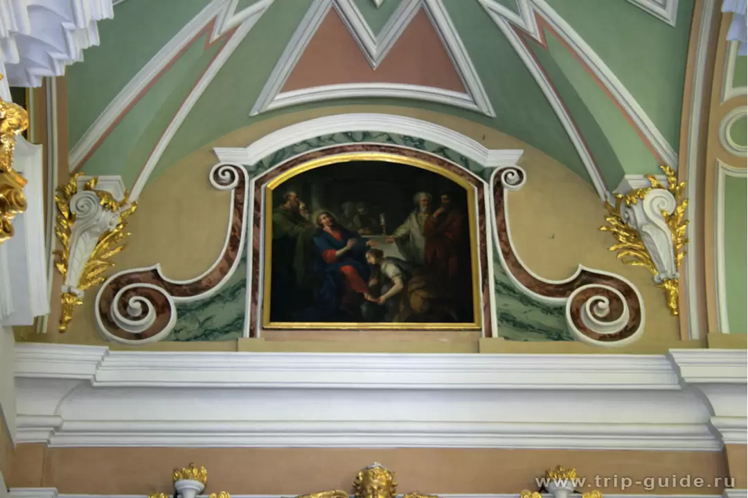 Интерьер Петропавловского собора в Санкт-Петербурге