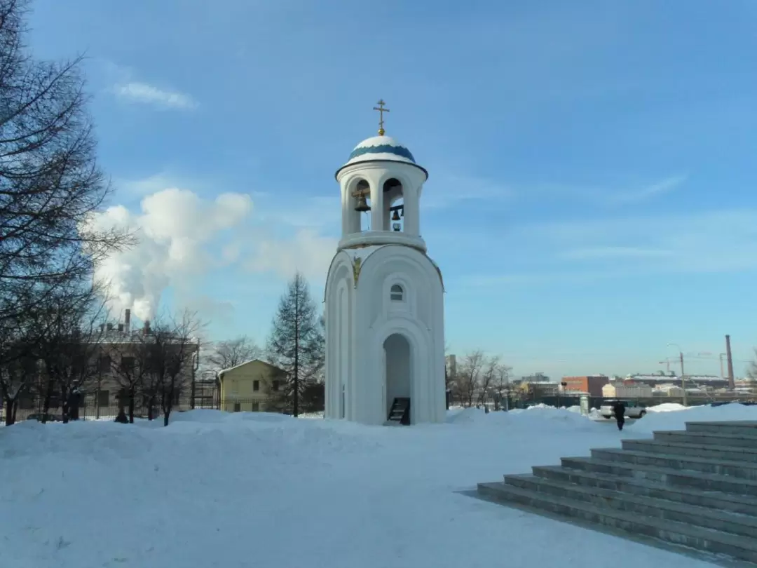 Колокольня храма Успения Пресвятой Богородицы — Блокадный храм на Малой Охте