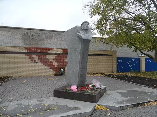 Героическим морякам Балтики