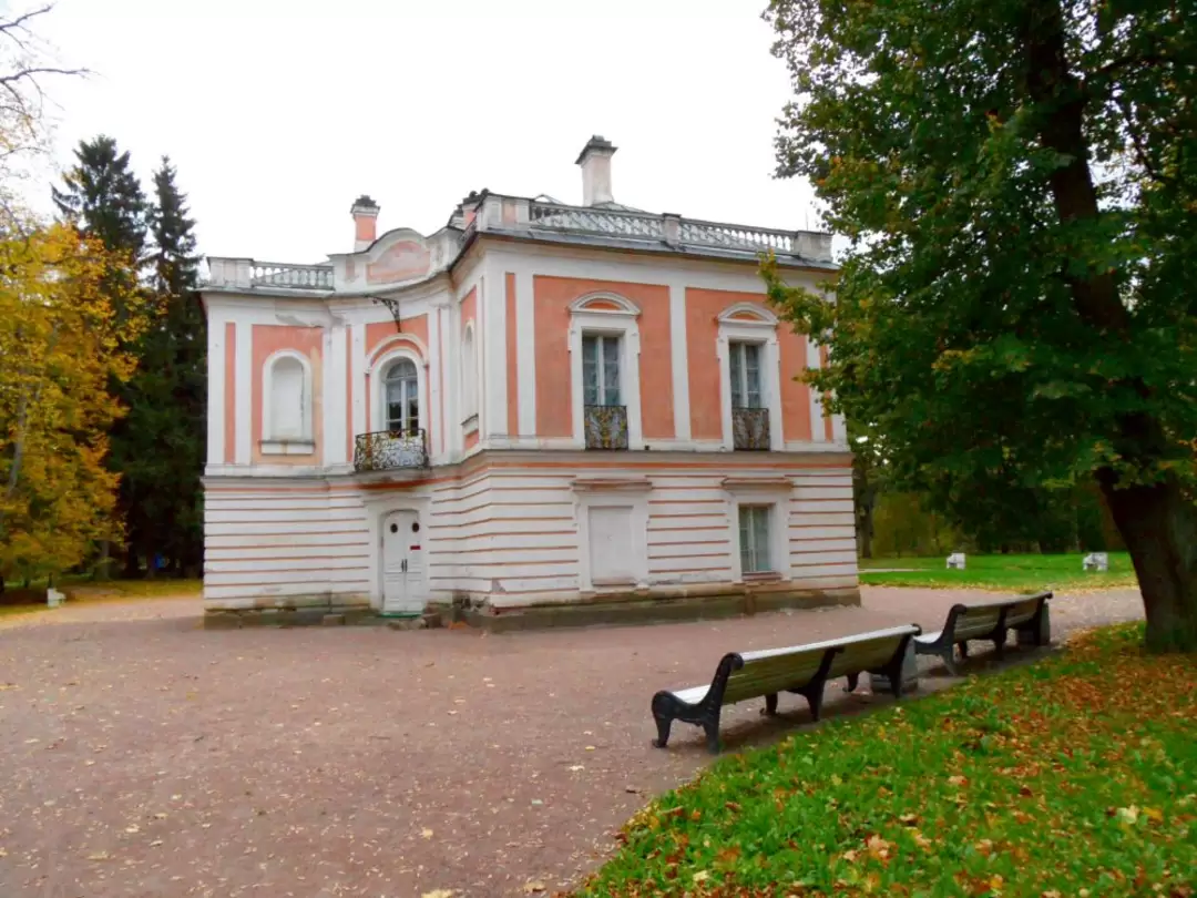 Дворец Петра III